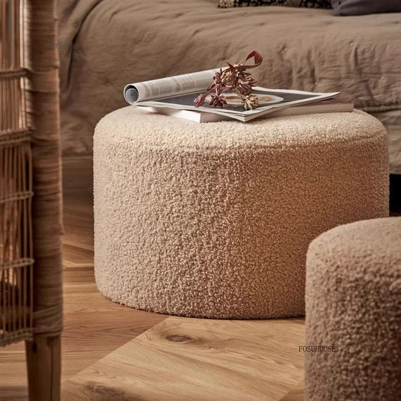 Modern Living Room Furniture Minimalist Shoe Changing Stool Nordic Lambswool Footrest Leisure Ottomans Designer Hallway Ottoman