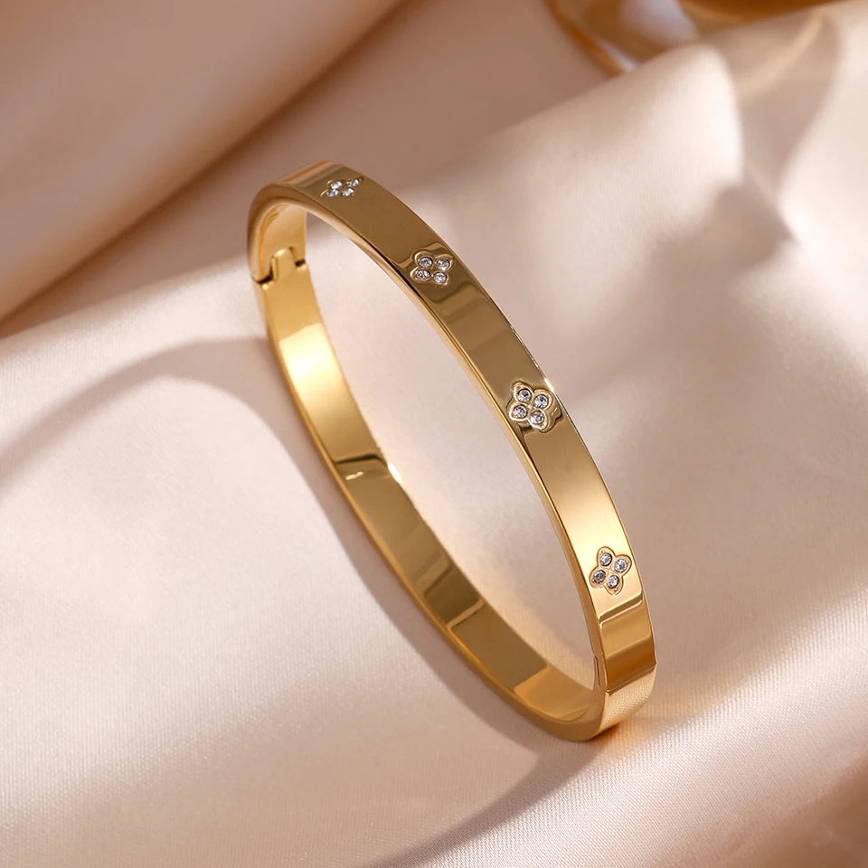 ZAKOL Zirconia Stackable Bracelet Set