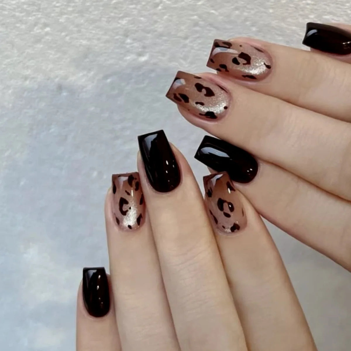 24pcs Detachable Short Press on Nails Y2k rhinestone False Nails with Glue Ballet Sweet Cool Girls Artificial False Nails Tips