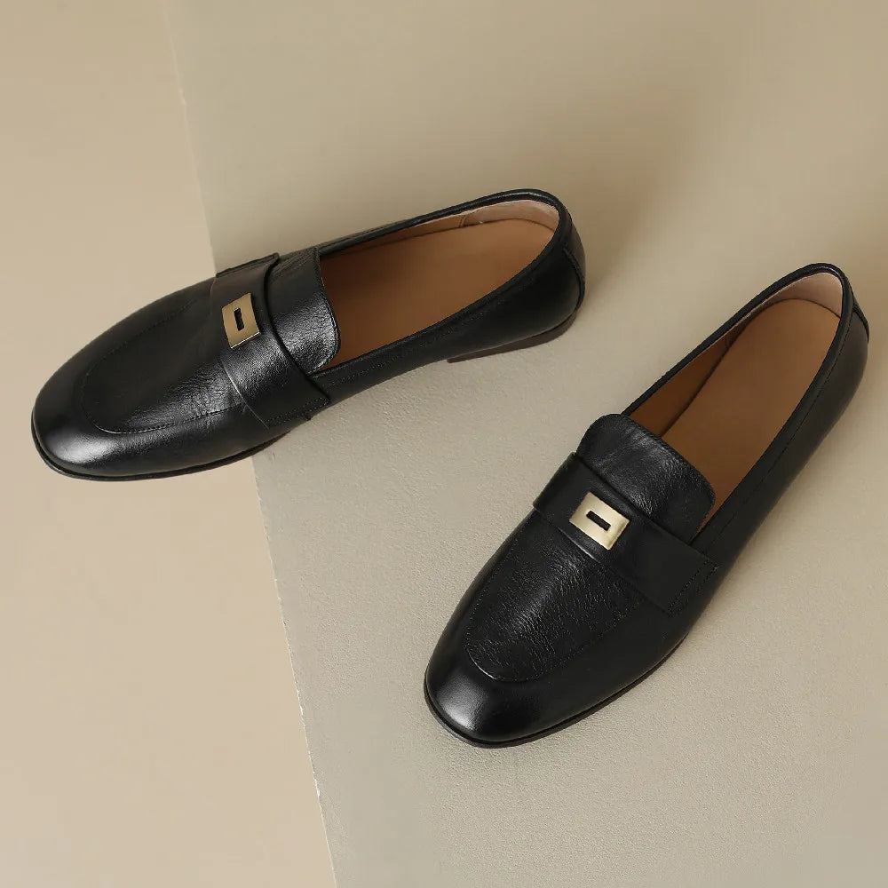 Danxuefei Women’s Leather Slip-On Loafers – Round Toe