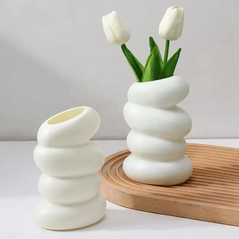 Nordic Spiral Plastic Vase
