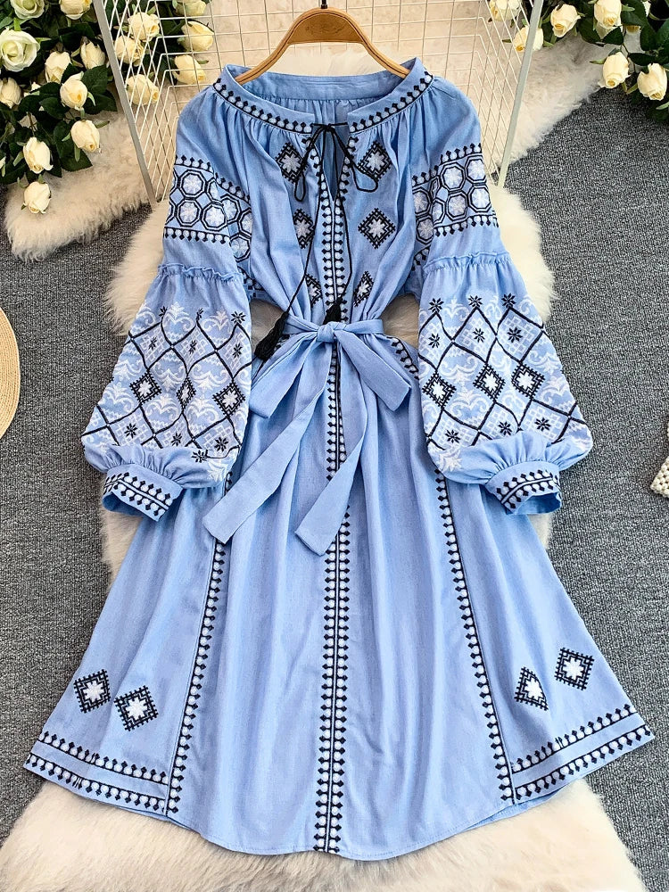 Women's Dress Spring New Style Vintage Embroidery Lace-up O-Neck Versatile Loose Bandage Waist A-line Mid-length Vestidos DS354