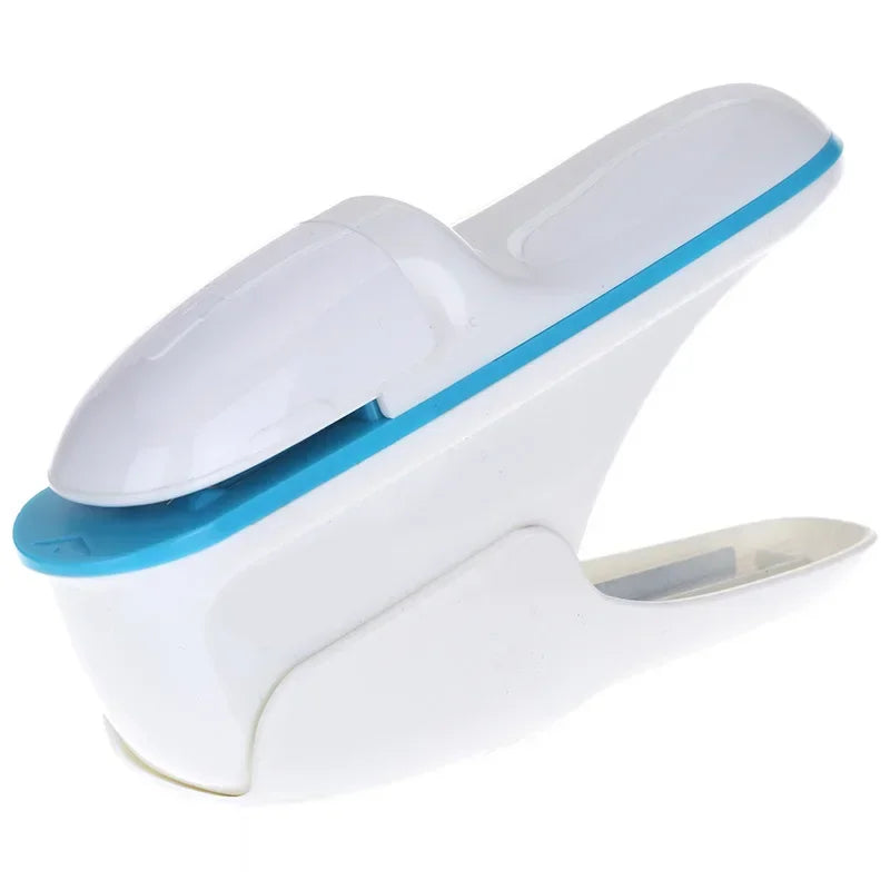 Single Hole Mini Paper Punch – Portable & Cute