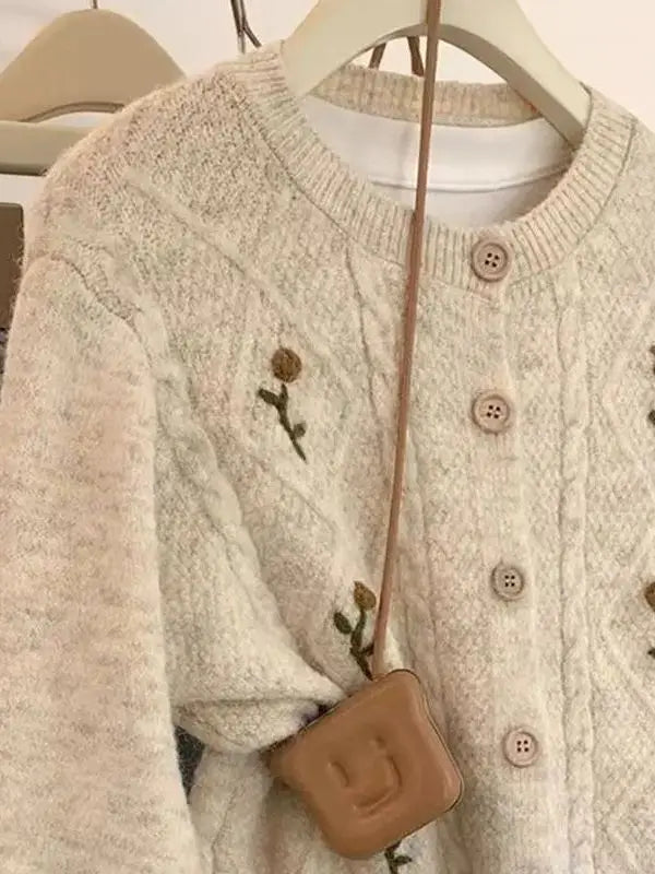 Korean Style Embroidered Knitwear Long Sleeve round Neck Women's Outerwear Spring Autumn New Style Thickened Cardigan Top