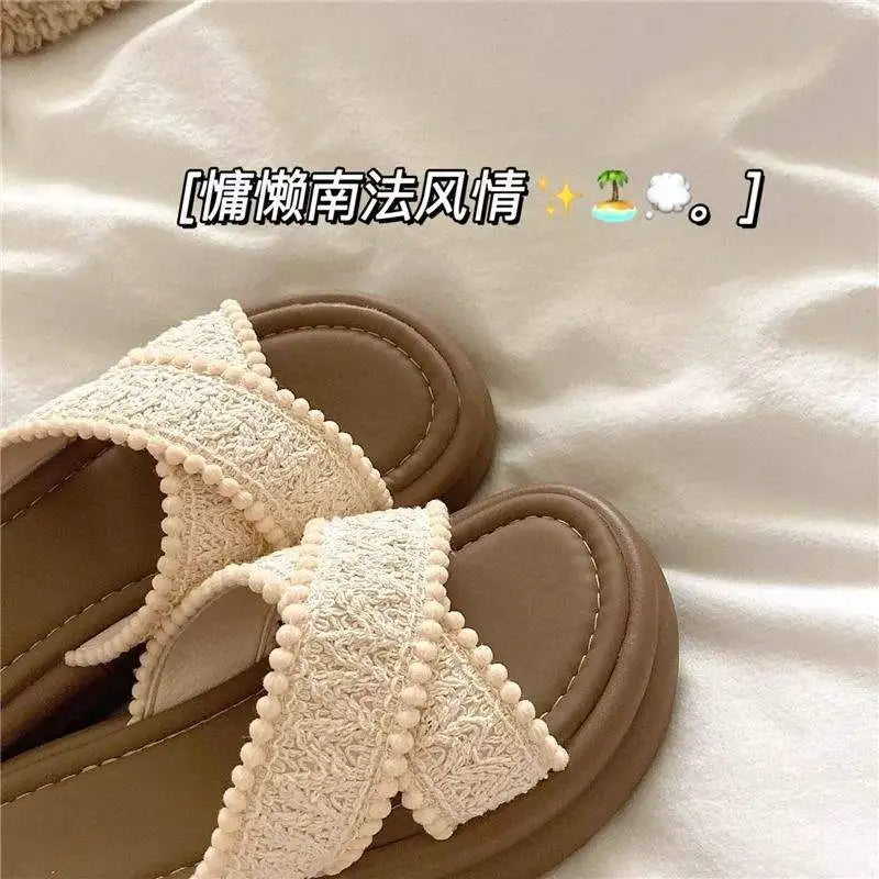 Thick Bottom Sandals Women's Outdoor Wearable Flip Flops Breathable Summer Beach Slippers Stylish Anti-Slip Comfortable