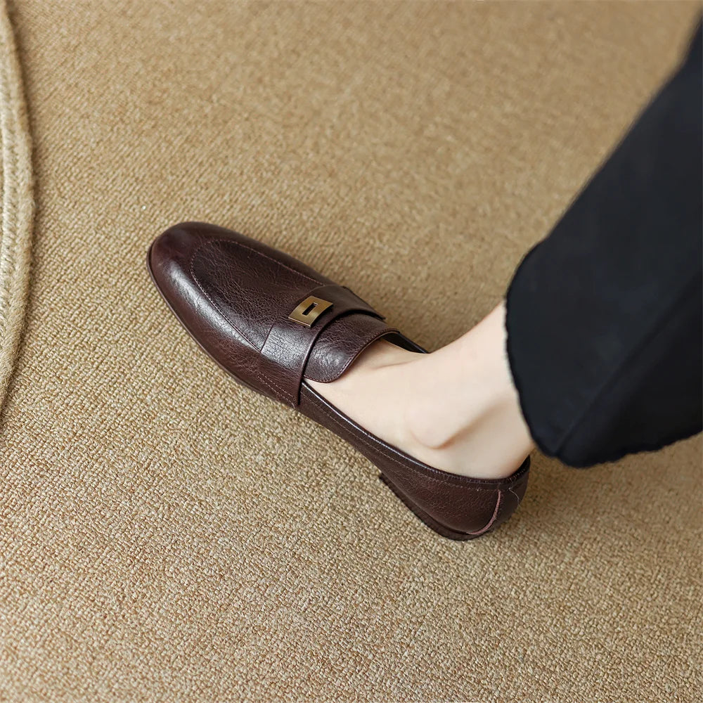 Danxuefei Women’s Leather Slip-On Loafers – Round Toe