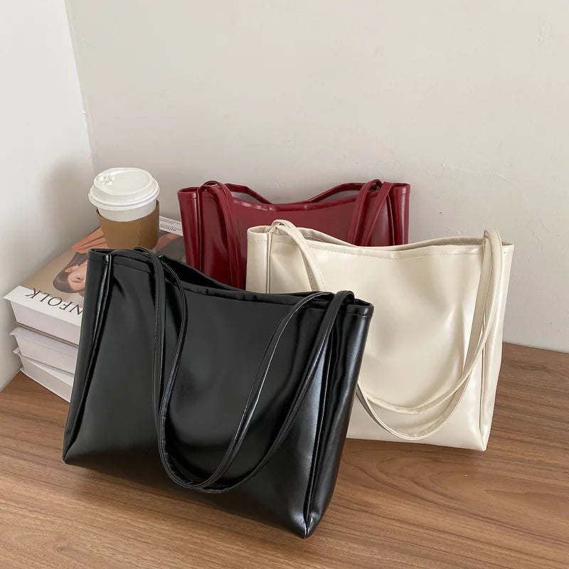 Women’s Simple Large-Capacity Shoulder Bag – Waterproof Tote for Daily Commuting