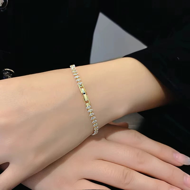 Roman Crystal Chain Bracelet