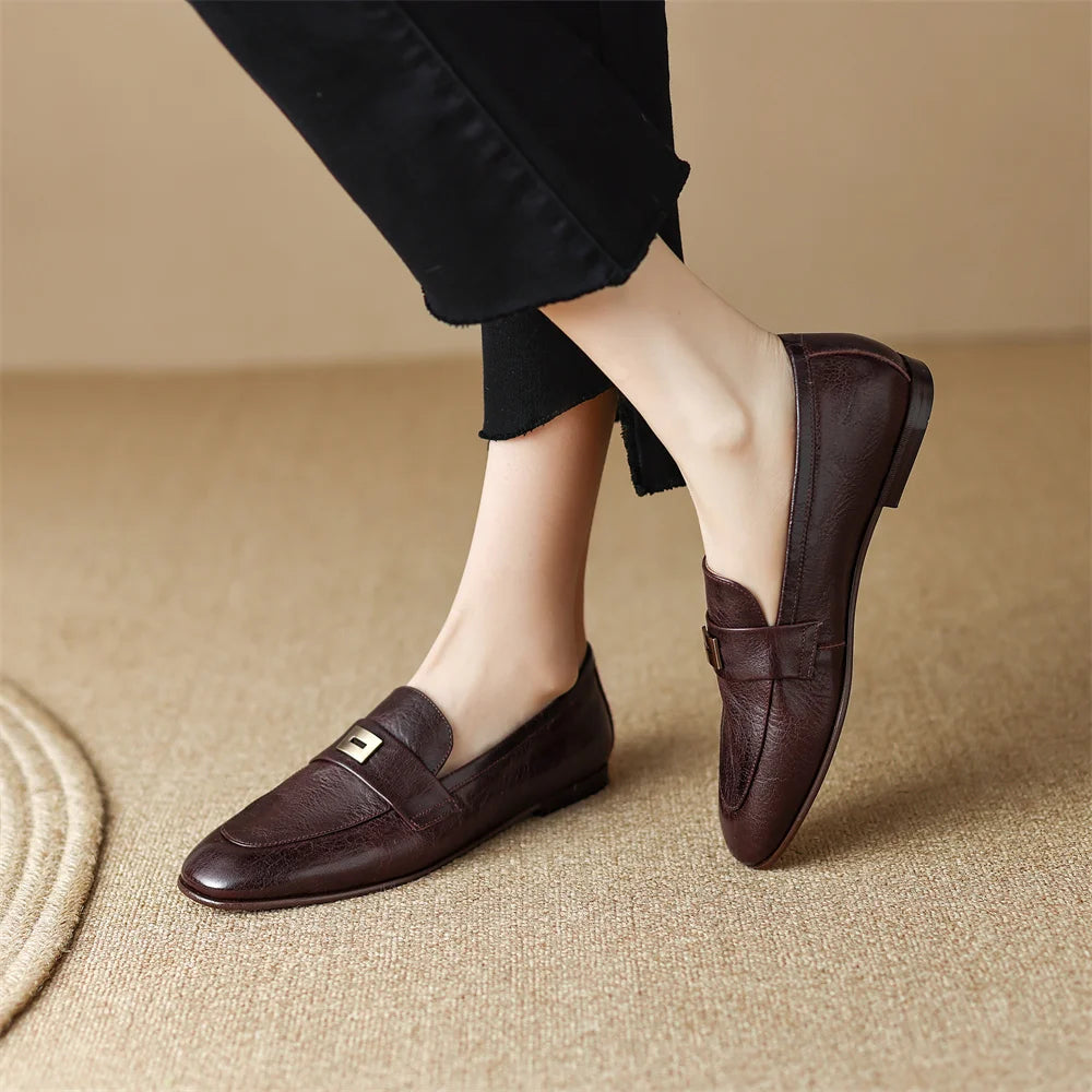 Danxuefei Women’s Leather Slip-On Loafers – Round Toe