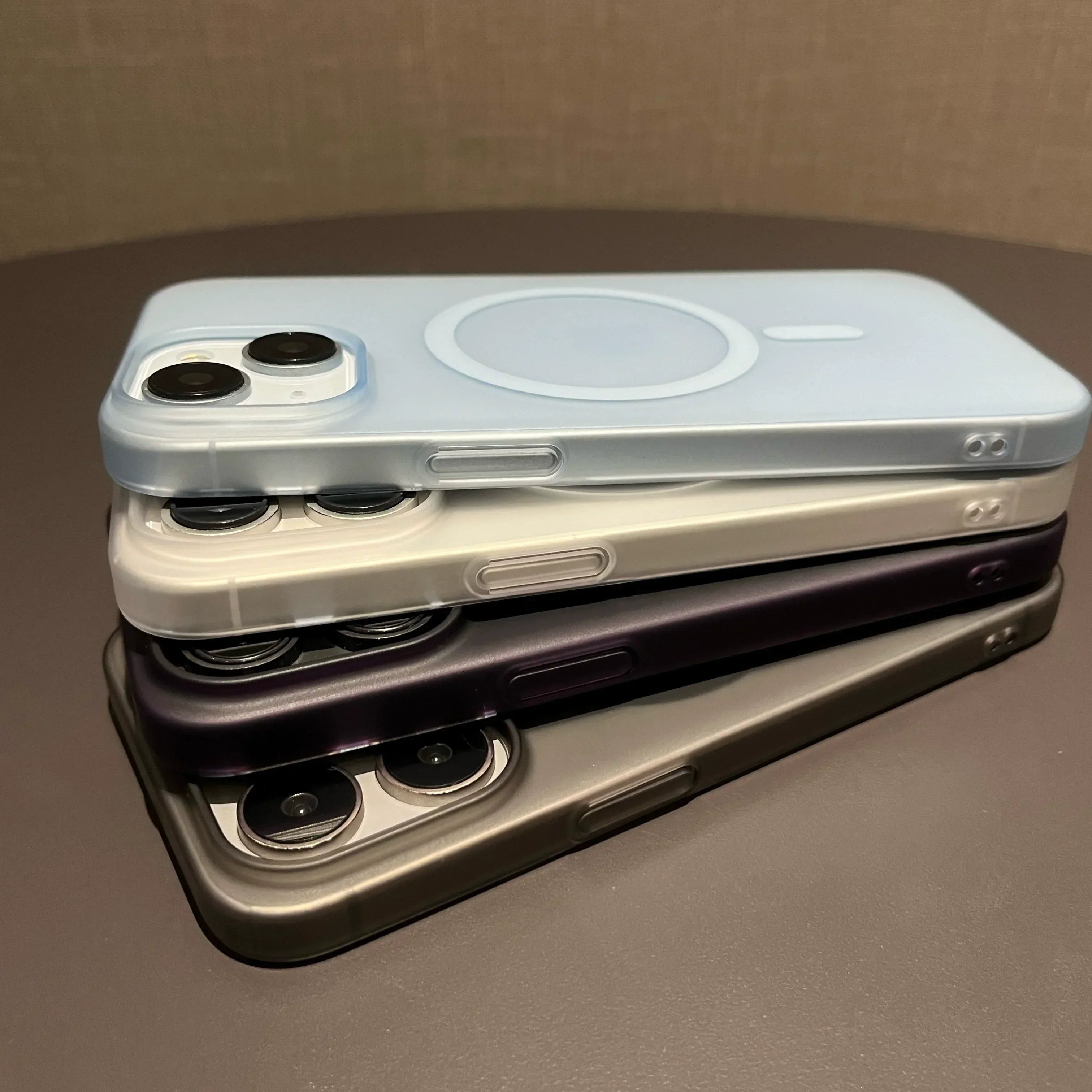 Ultra Thin Matte Magnetic Wireless Charger Case For iPhone 17 16 15 14 13 12 11 Pro Max For Magsafe Hard PC Translucent Cover