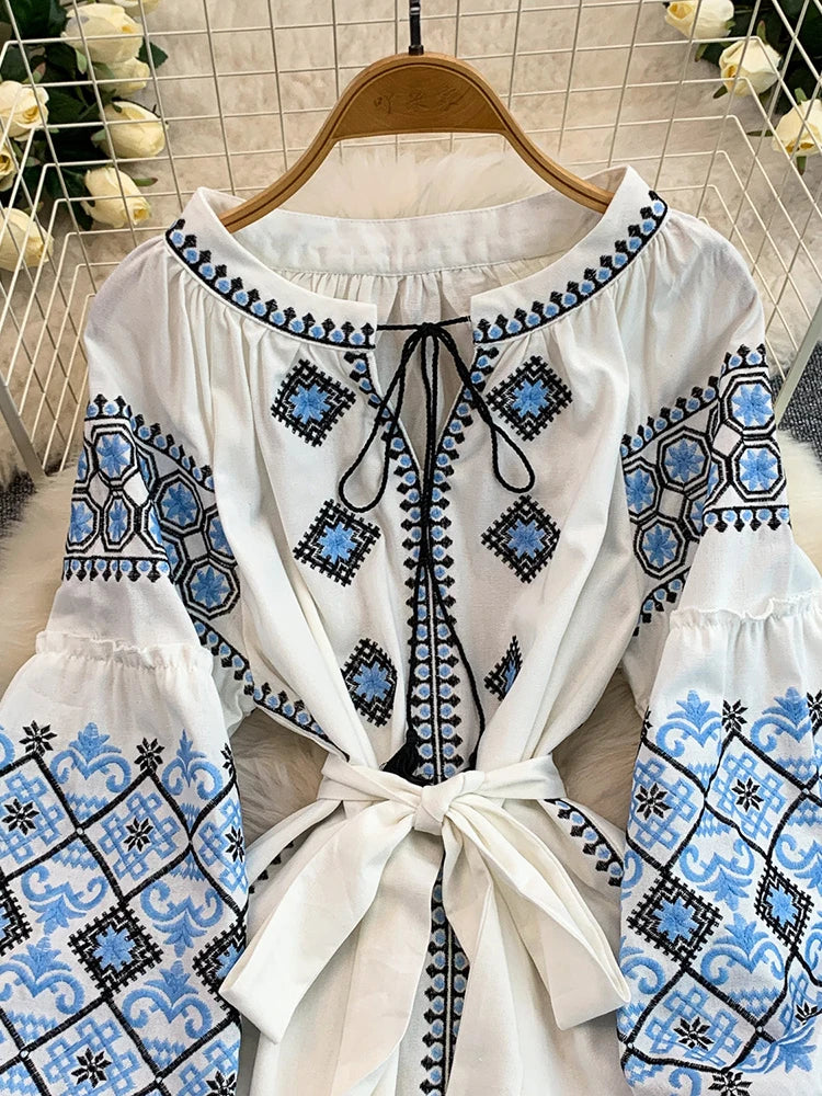 Women's Dress Spring New Style Vintage Embroidery Lace-up O-Neck Versatile Loose Bandage Waist A-line Mid-length Vestidos DS354