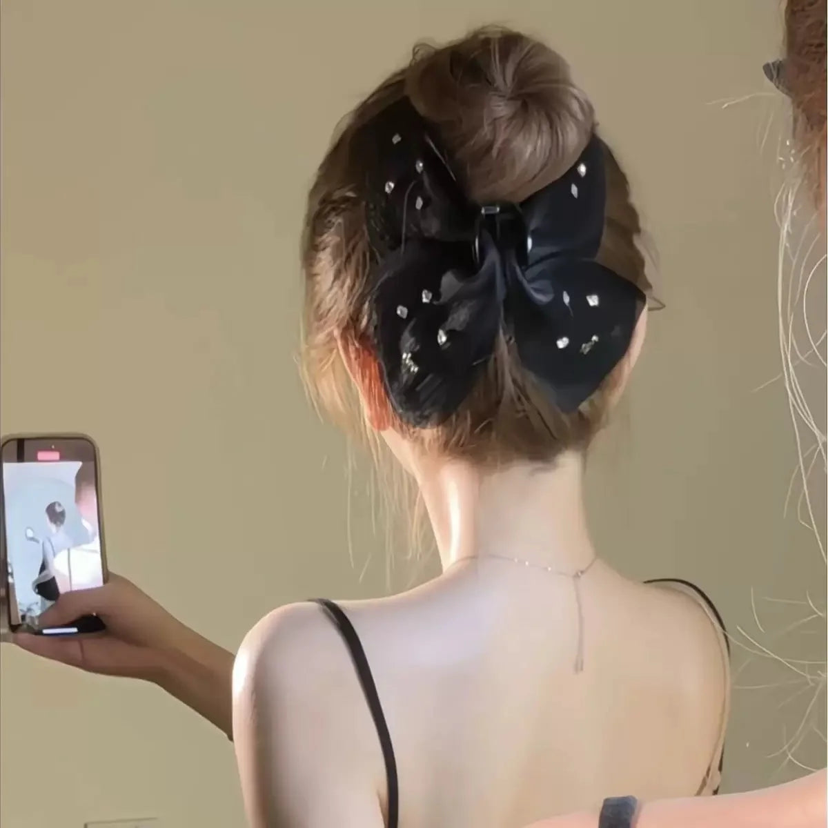 High-Grade Retro Simple Mesh Butterfly Hair Clip For Women